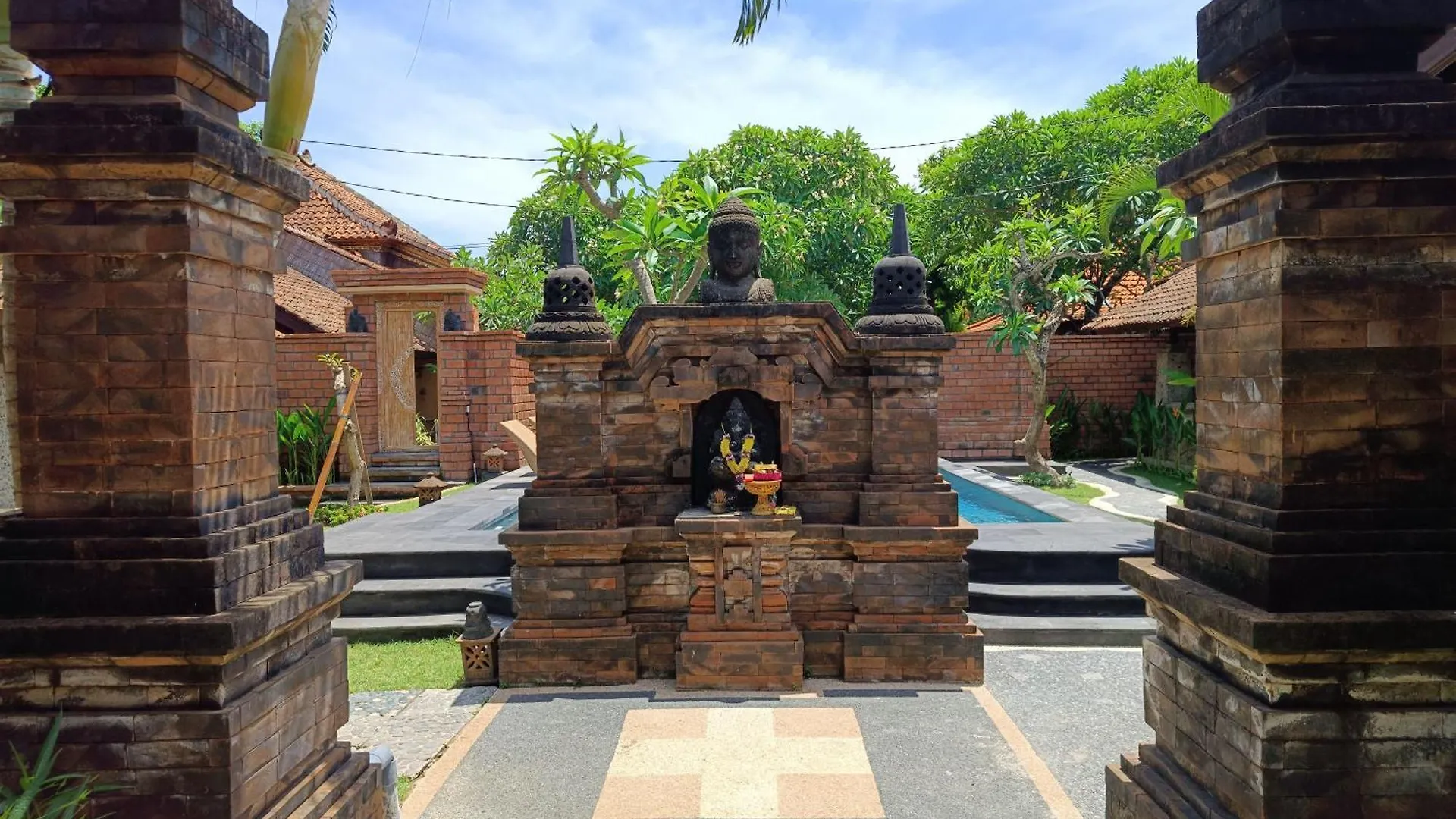 Mahe Garden Inn And Villas By Kamara Kuta  Indonesia
