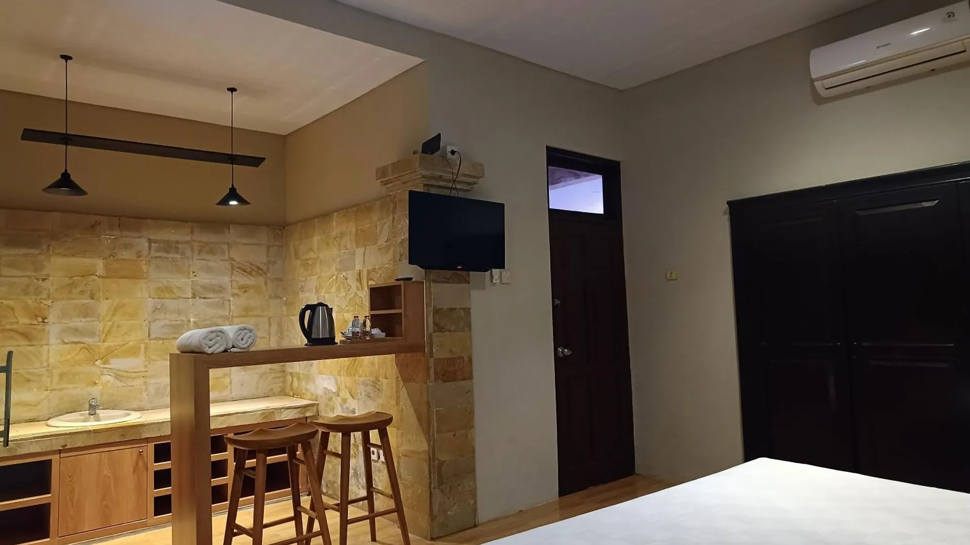 Mahe Garden Inn And Villas By Kamara كوتا